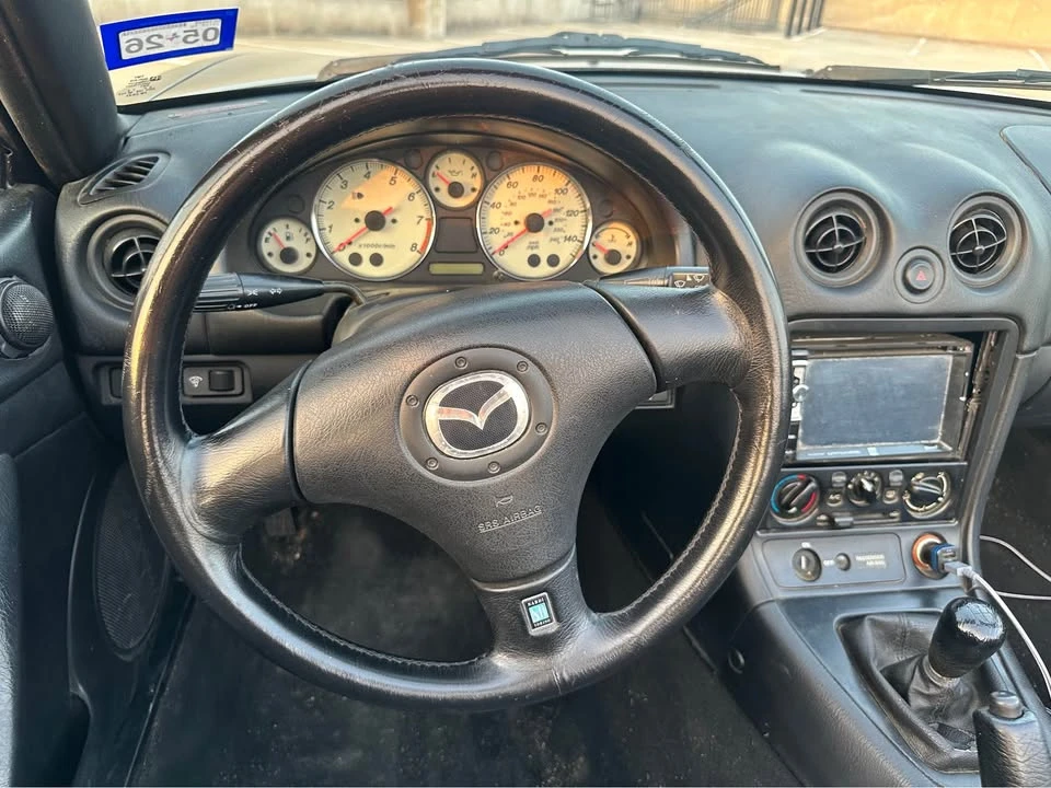 2001 Mazda NB MX-5 Miata - Image 10 of 17