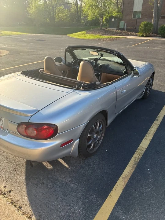 2001 Mazda NB MX-5 Miata - Image 3 of 11