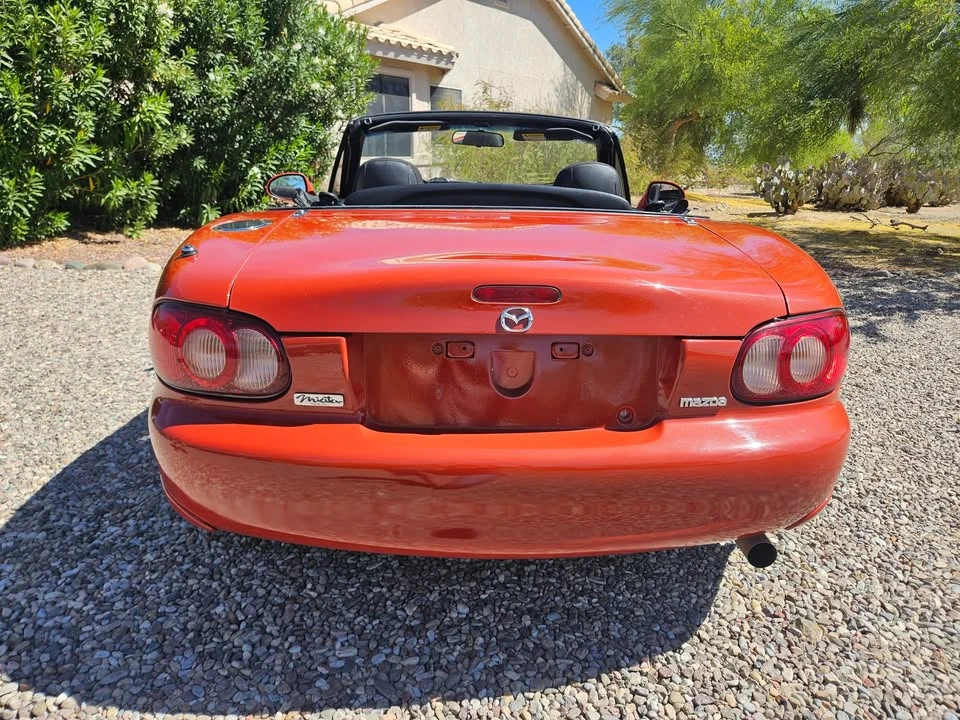 2001 Mazda NB MX-5 Miata - Image 17 of 20
