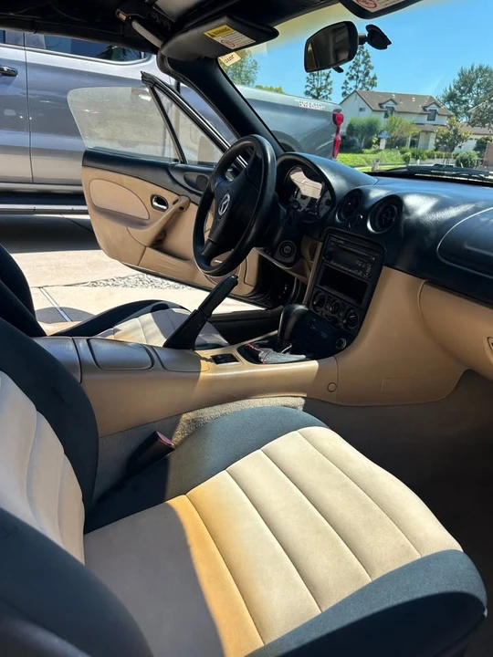 2001 Mazda NB MX-5 Miata - Image 7 of 9