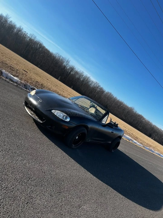 2001 Mazda NB MX-5 Miata - Image 10 of 14