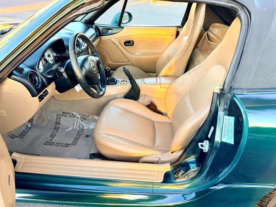2001 Mazda NB MX-5 Miata - Image 18 of 20