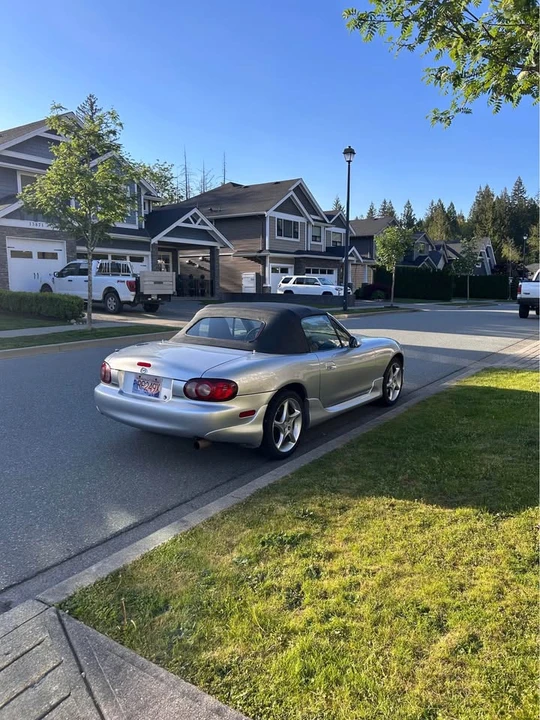 2001 Mazda NB MX-5 Miata - Image 6 of 7