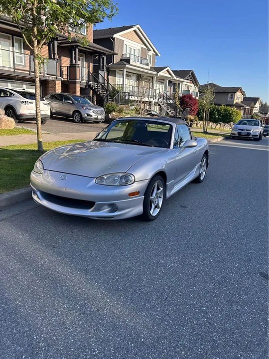 2001 Mazda NB MX-5 Miata - Image 2 of 7