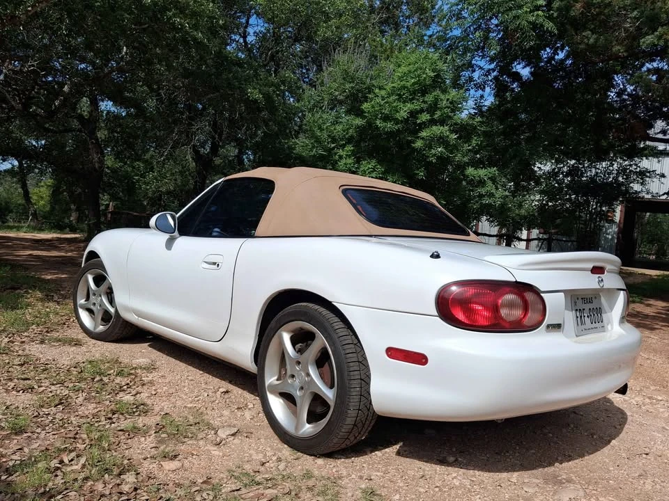 2001 Mazda NB MX-5 Miata - Image 3 of 11