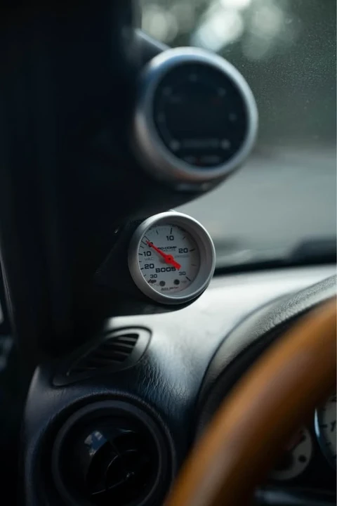 2001 Mazda NB MX-5 Miata - Image 15 of 17