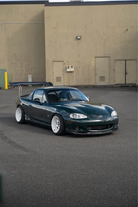 2001 Mazda NB MX-5 Miata - Image 3 of 17