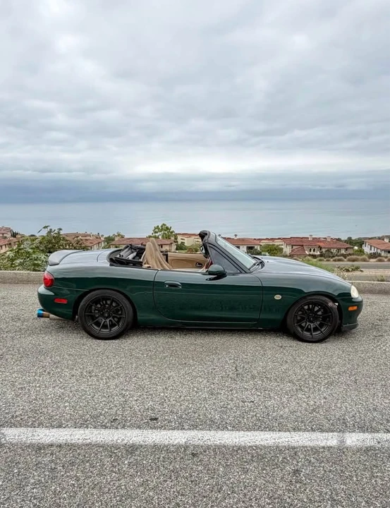 2001 Mazda NB MX-5 Miata - Image 4 of 14