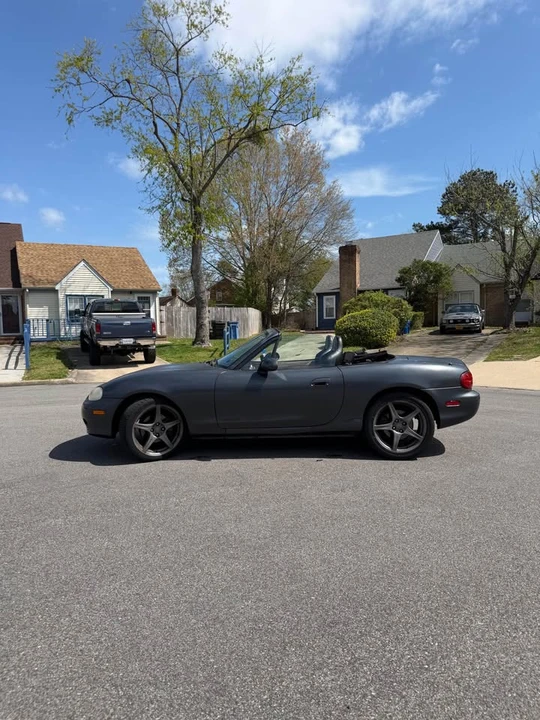 2001 Mazda NB MX-5 Miata - Image 12 of 13
