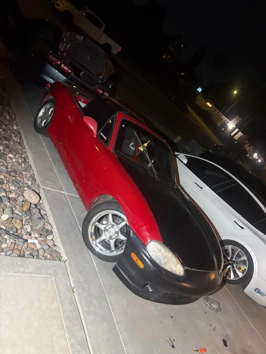 2001 Mazda NB MX-5 Miata - Image 6 of 10