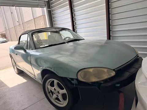2001 Mazda MX-5 Miata Base