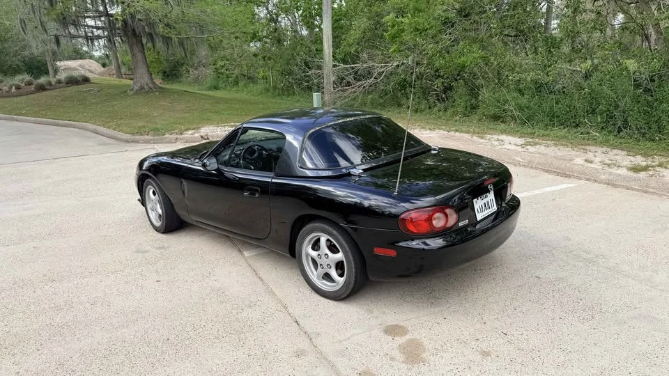 2001 Mazda NB MX-5 Miata - Image 7 of 17