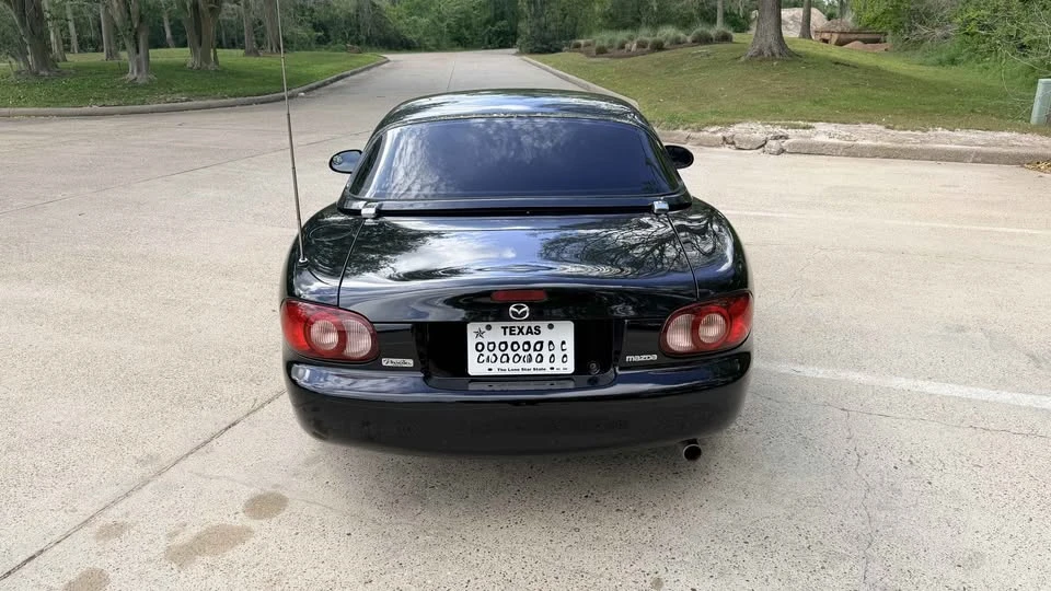 2001 Mazda NB MX-5 Miata - Image 6 of 17