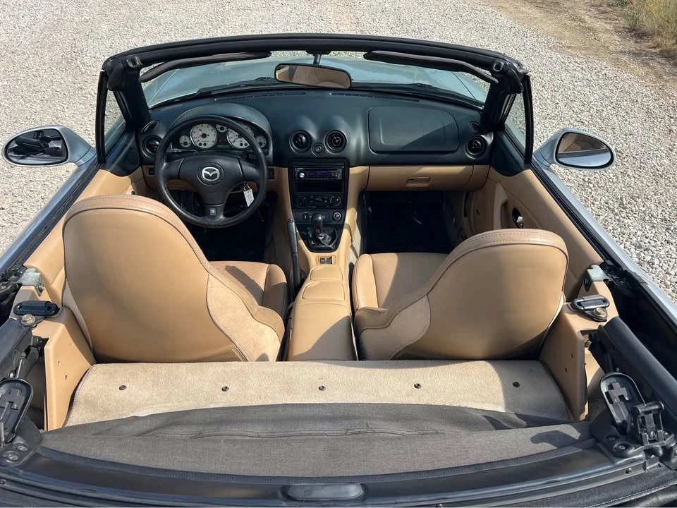2001 Mazda NB MX-5 Miata - Image 18 of 21
