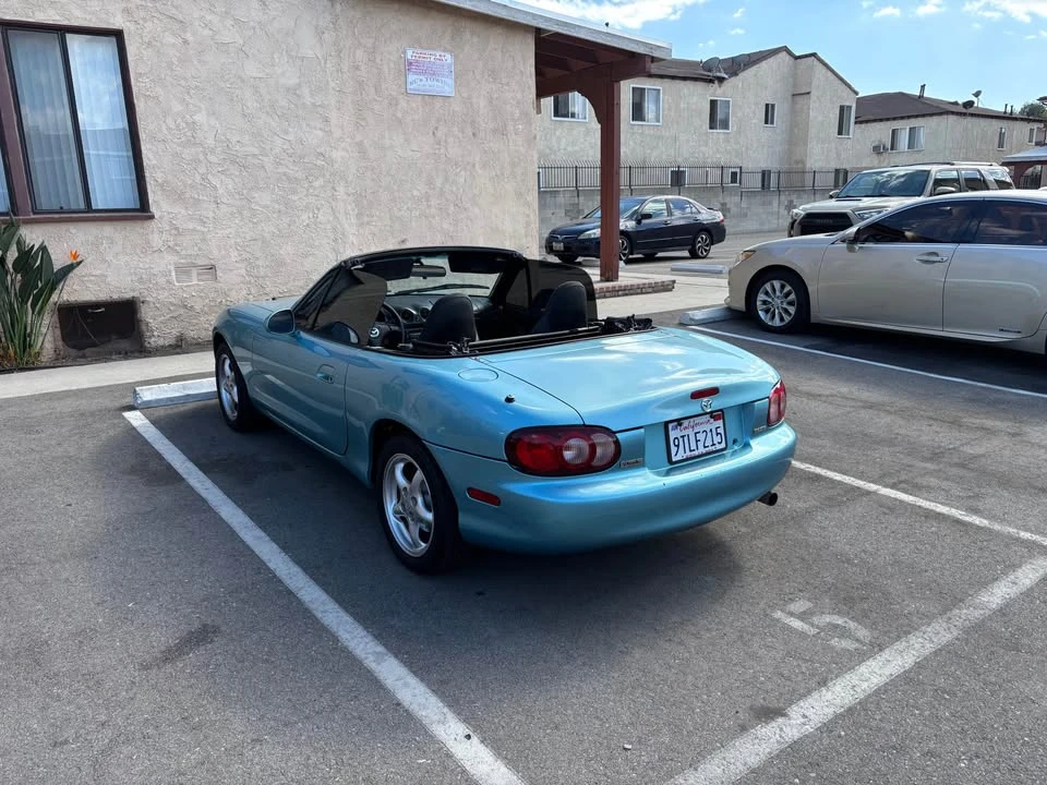 2001 Mazda NB MX-5 Miata - Image 7 of 9