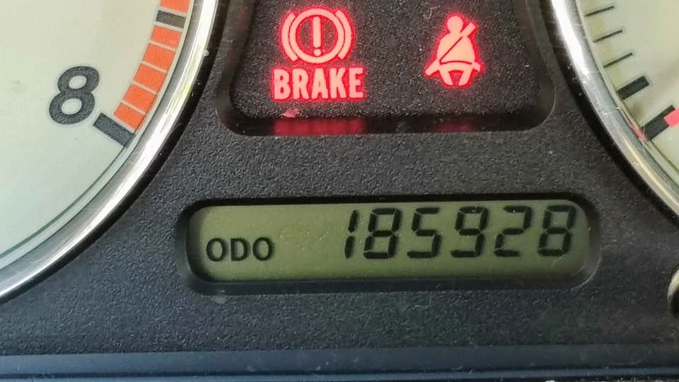 2001 Mazda NB MX-5 Miata - Image 18 of 19