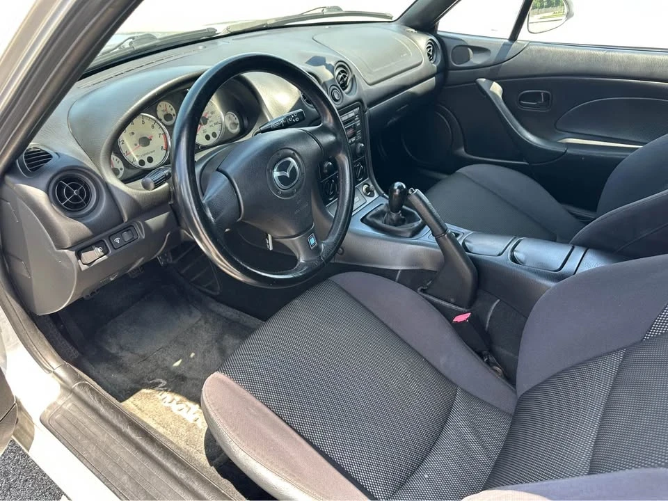 2001 Mazda NB MX-5 Miata - Image 6 of 13