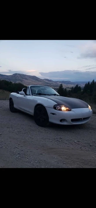 2001 Mazda NB MX-5 Miata - Image 3 of 7