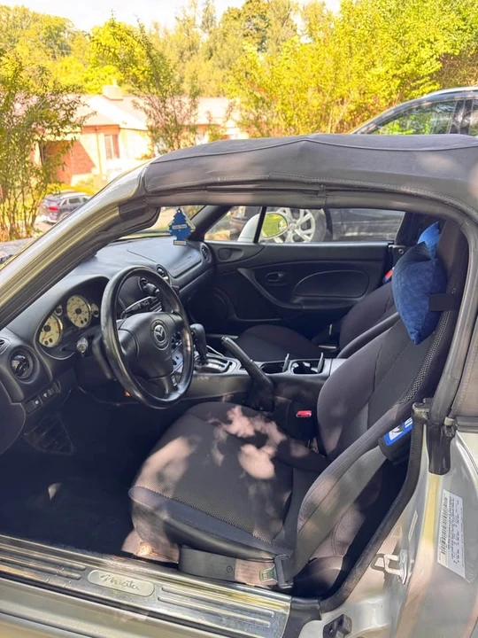 2001 Mazda NB MX-5 Miata - Image 6 of 7