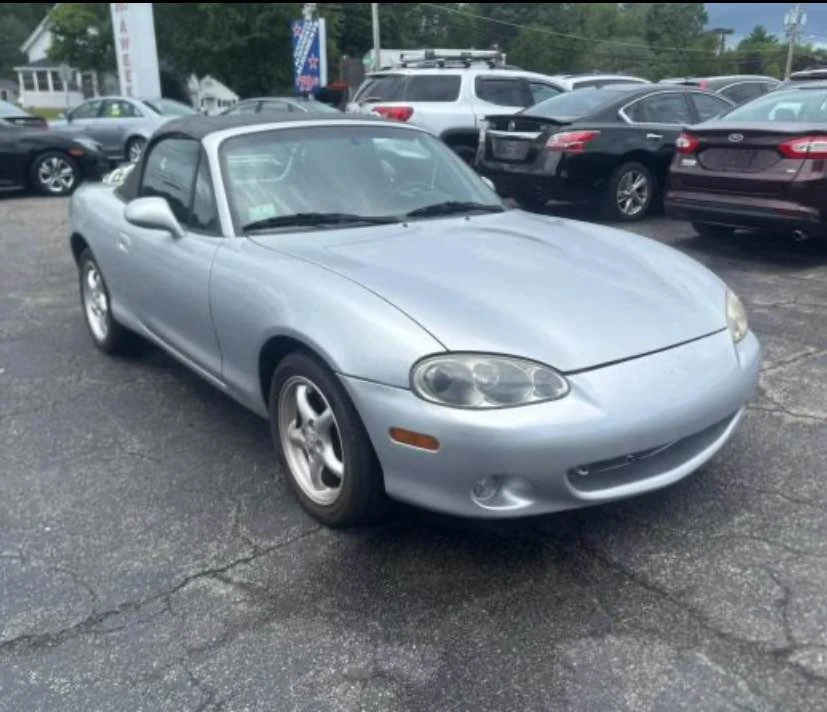 2001 Mazda NB MX-5 Miata - Image 2 of 13