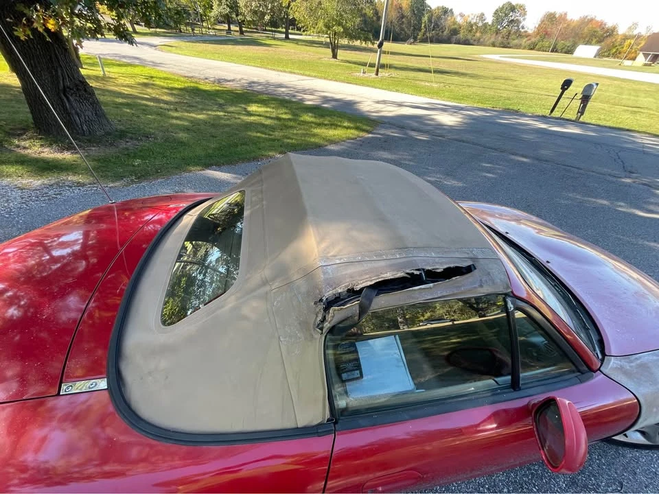 2001 Mazda NB MX-5 Miata - Image 6 of 10