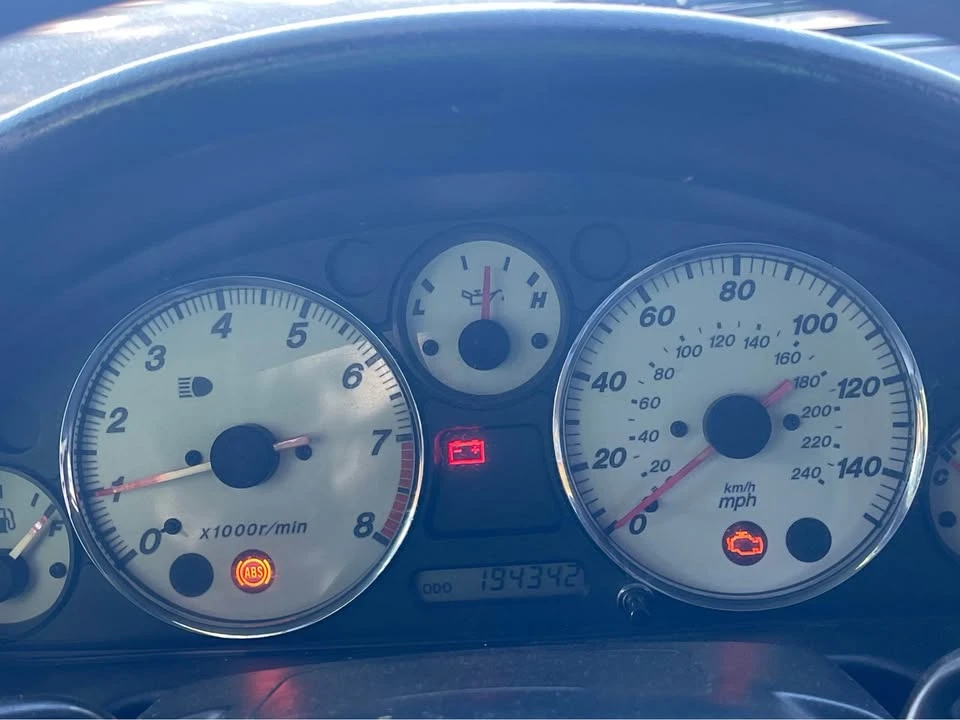 2001 Mazda NB MX-5 Miata - Image 8 of 10