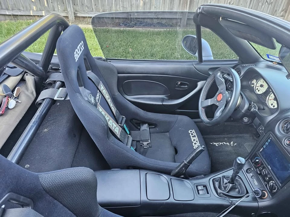 2001 Mazda NB MX-5 Miata - Image 6 of 9
