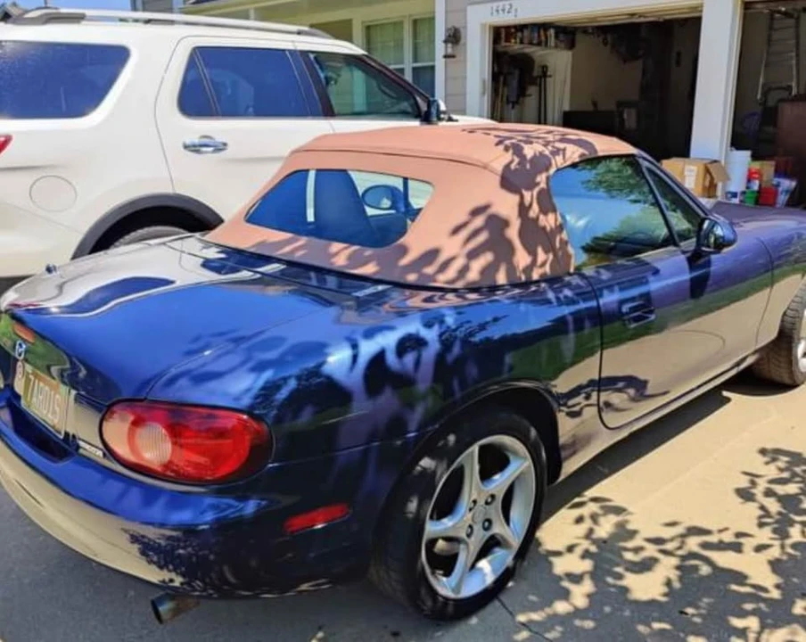 2001 Mazda NB MX-5 Miata - Image 2 of 5
