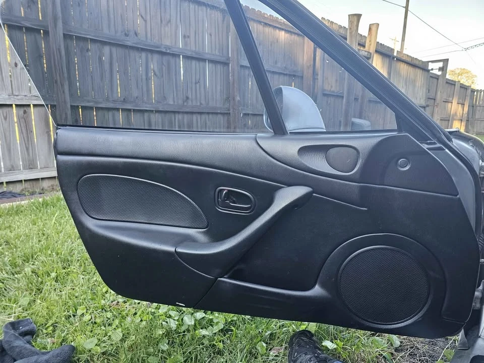 2001 Mazda NB MX-5 Miata - Image 9 of 9