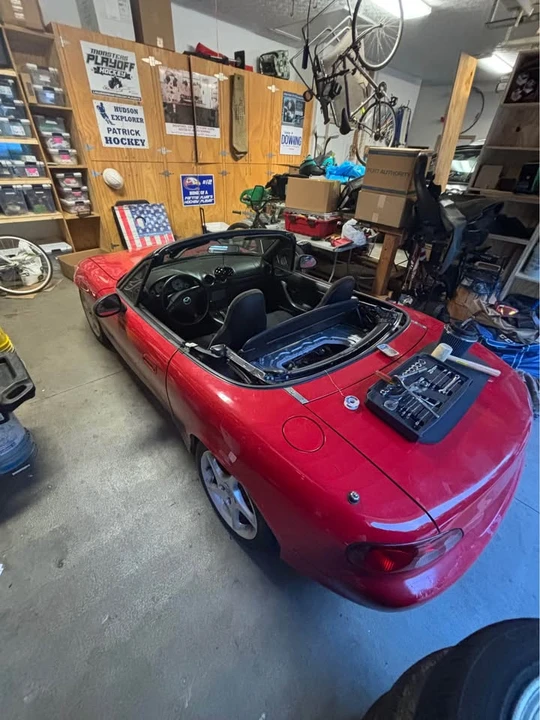 2001 Mazda NB MX-5 Miata - Image 9 of 10