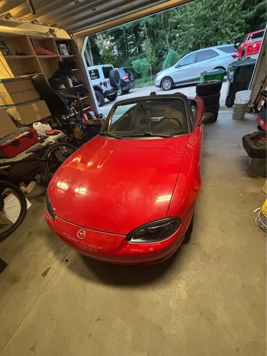 2001 Mazda NB MX-5 Miata - Image 7 of 10