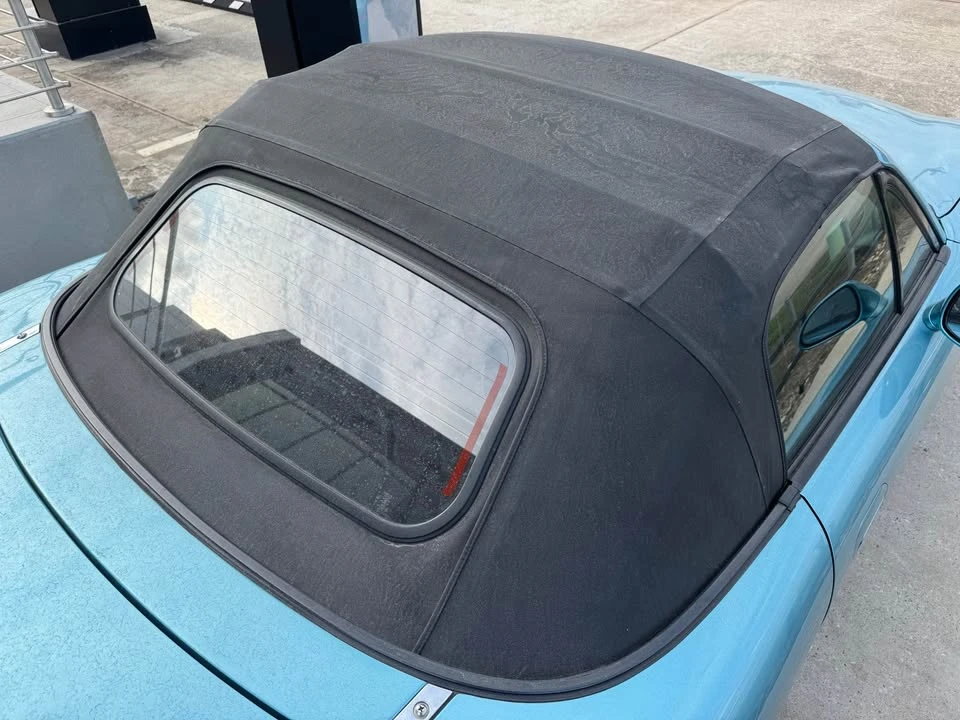 2001 Mazda NB MX-5 Miata - Image 16 of 16