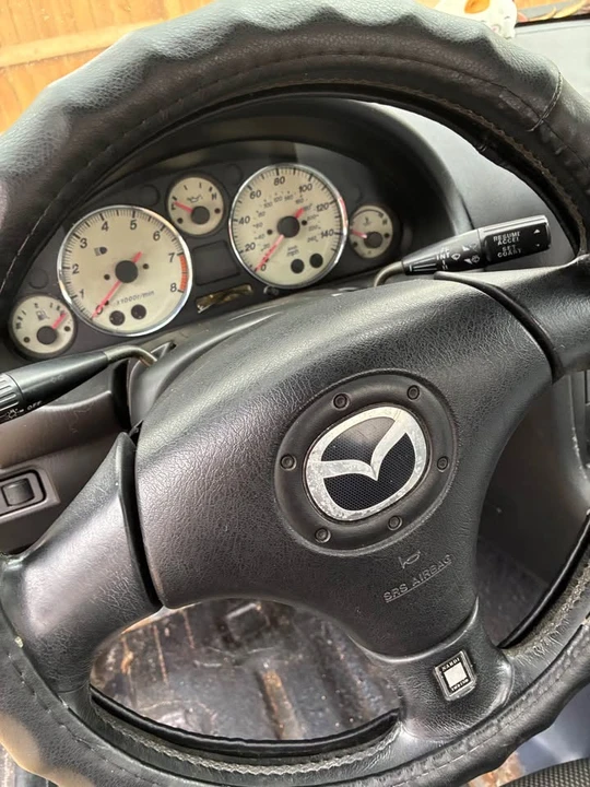 2001 Mazda NB MX-5 Miata - Image 6 of 6