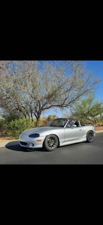 2001 Mazda NB MX-5 Miata - Image 5 of 8