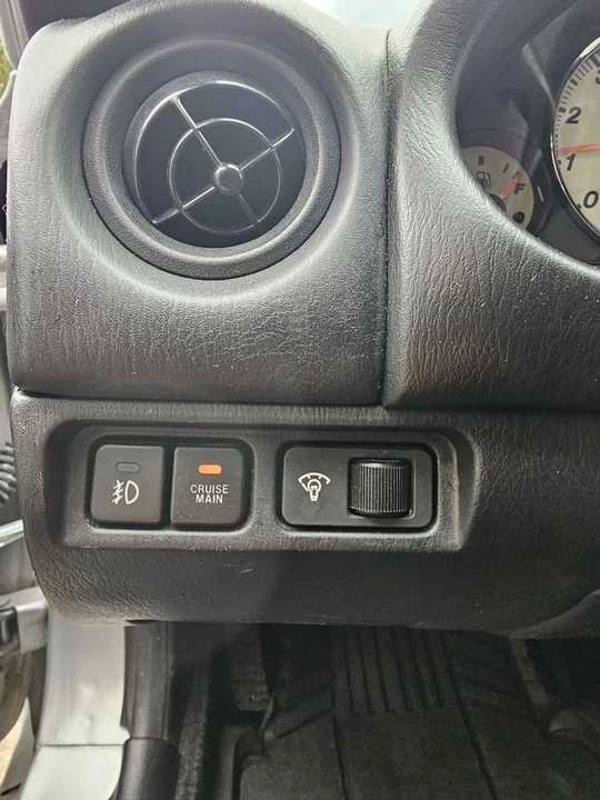 2001 Mazda NB MX-5 Miata - Image 14 of 15
