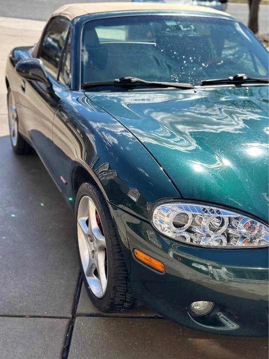 2001 Mazda NB MX-5 Miata - Image 2 of 10