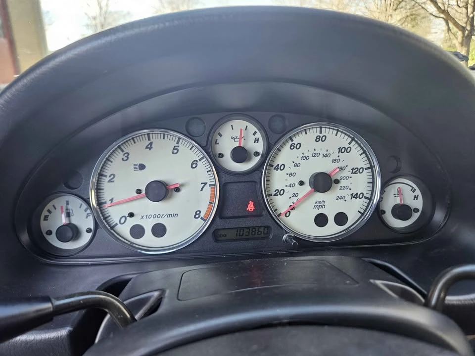 2001 Mazda NB MX-5 Miata - Image 12 of 15
