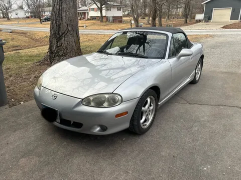 2001 Mazda MX-5 Miata Convertible