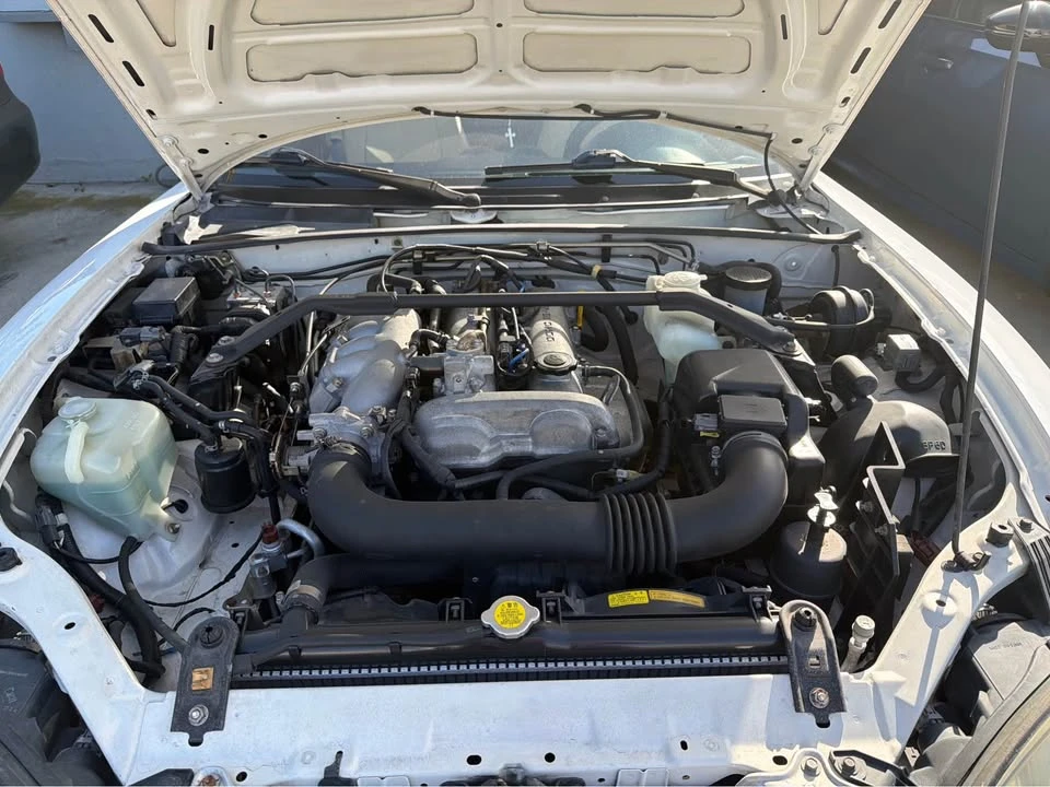 2001 Mazda NB MX-5 Miata - Image 2 of 12
