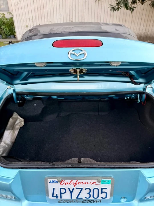2001 Mazda NB MX-5 Miata - Image 12 of 18