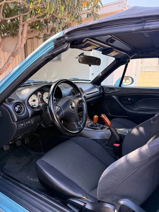 2001 Mazda NB MX-5 Miata - Image 16 of 18