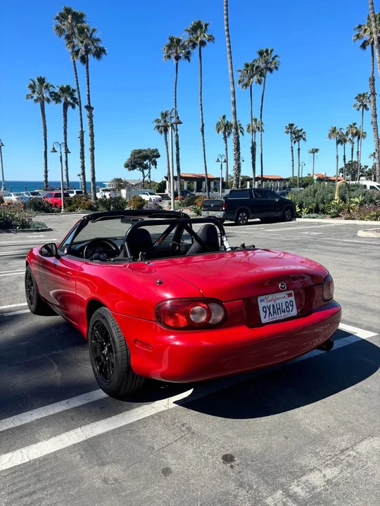 2001 Mazda NB MX-5 Miata - Image 3 of 8