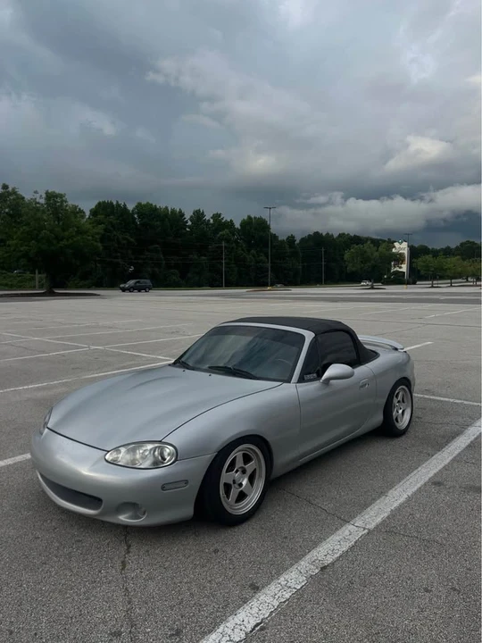 2001 Mazda NB MX-5 Miata - Image 6 of 11