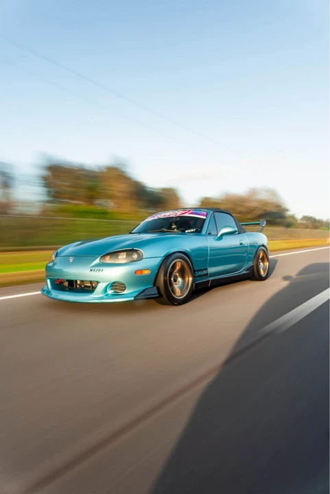 2001 Mazda NB MX-5 Miata - Image 2 of 7