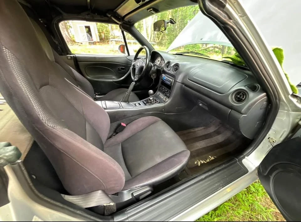 2001 Mazda NB MX-5 Miata - Image 7 of 11