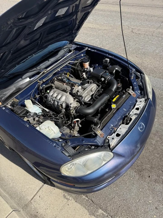 2001 Mazda NB MX-5 Miata - Image 3 of 10