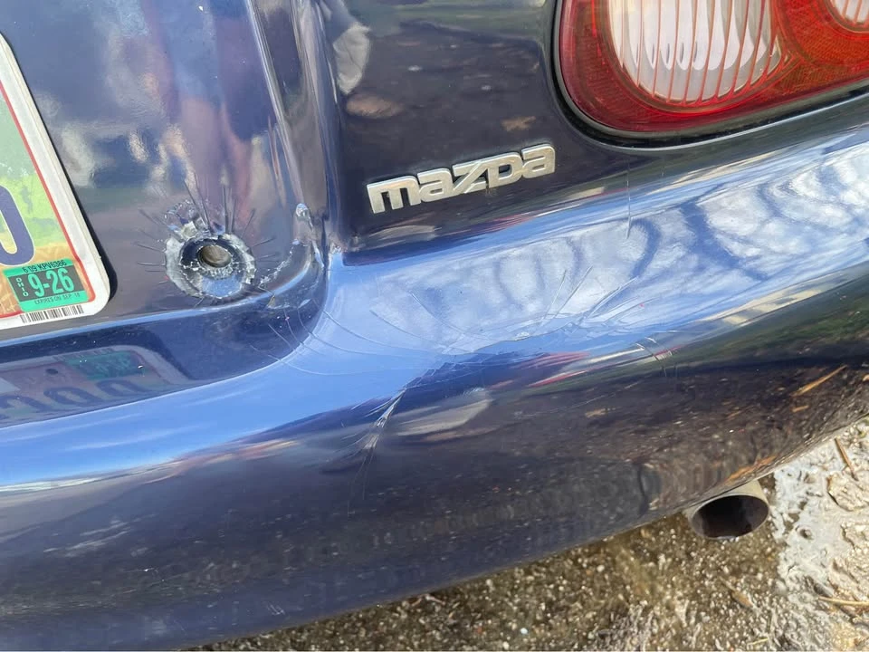 2001 Mazda NB MX-5 Miata - Image 8 of 13