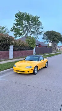 2001 Mazda MX-5 Miata Convertible