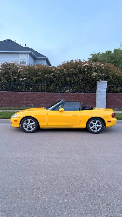 2001 Mazda NB MX-5 Miata - Image 7 of 18