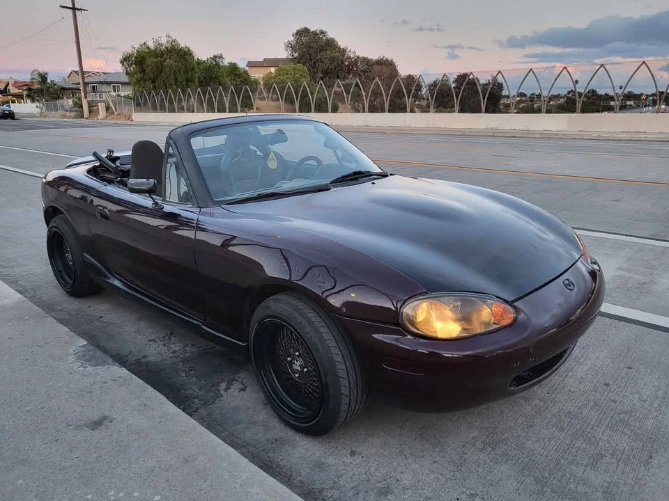 2001 Mazda NB MX-5 Miata - Image 9 of 16